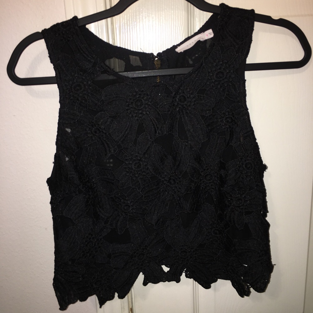 Lush Cropped Floral Overlay Tank